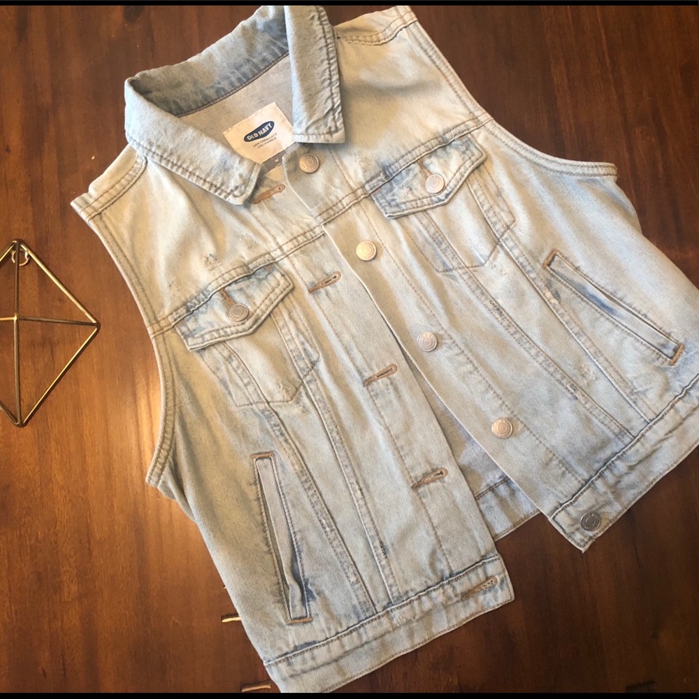 Old Navy Light Wash Distressed Denim Vest, Size M